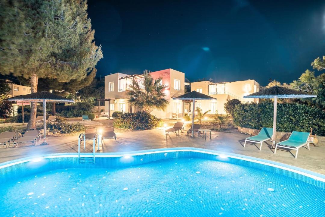 Photo of Others in Pefkos