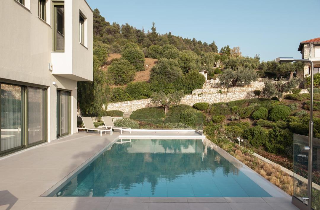 Photo of Others in Elia Nikitis