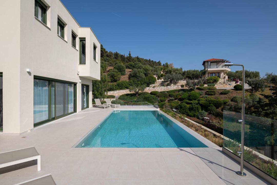 Photo of Others in Elia Nikitis