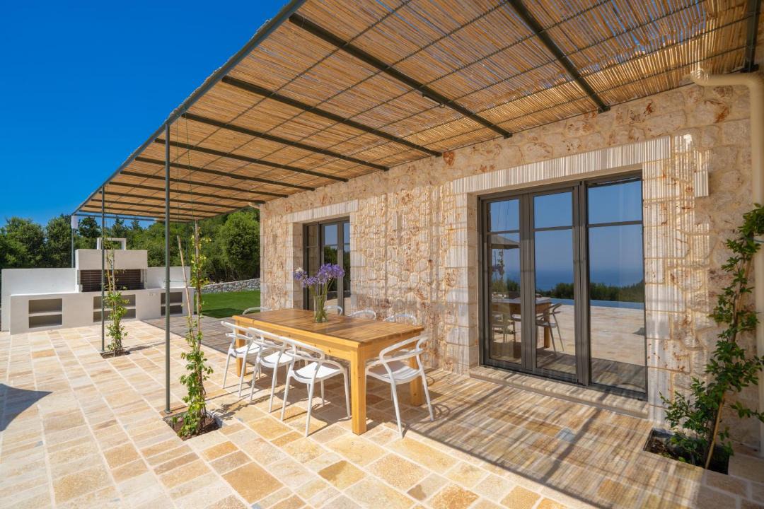 Photo of Patio Balcony in Erisos