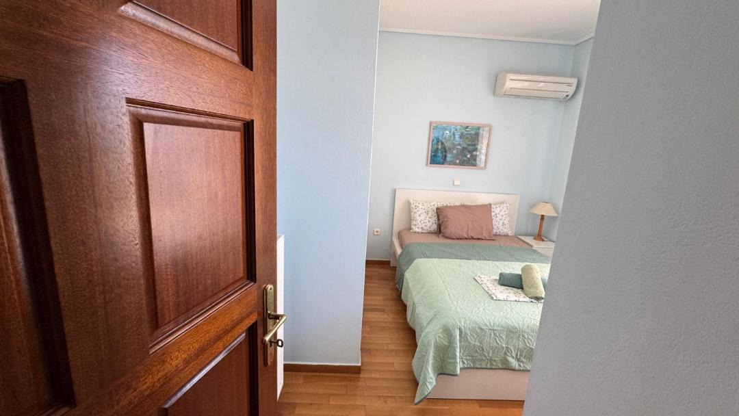 Photo of Bedroom in Kaki Thalassa