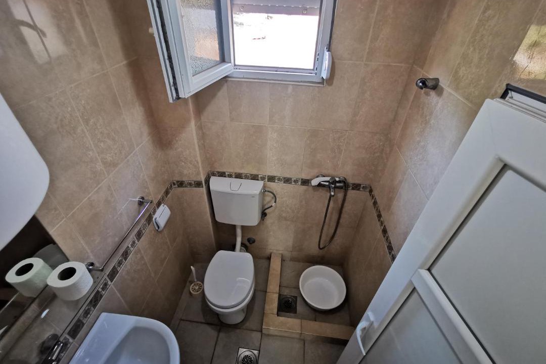 Photo of Bathroom in Canj