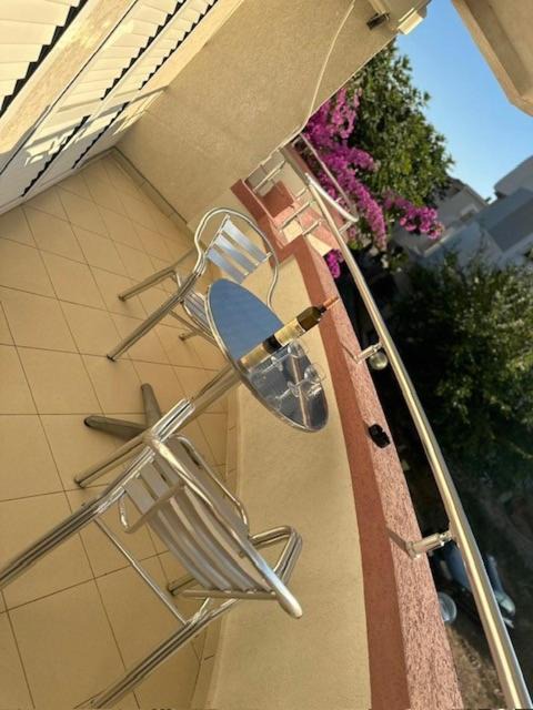 Photo of Patio Balcony in Bar