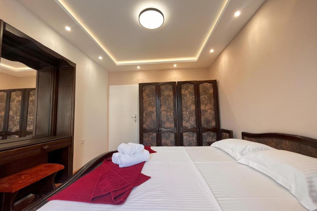 Photo of Bedroom in Igalo