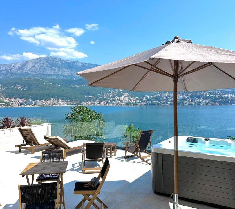 Photo of Patio Balcony in Igalo