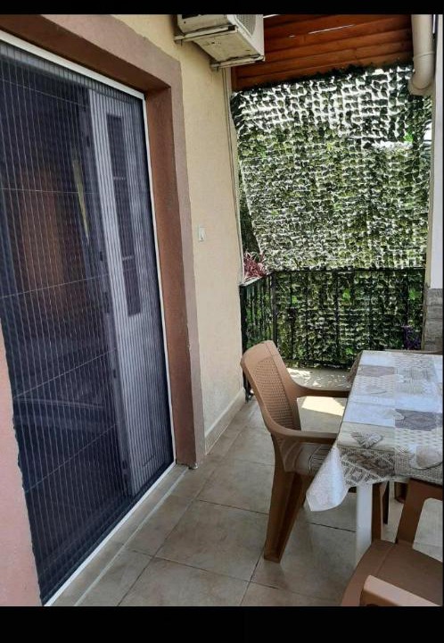 Photo of Patio Balcony in Rose