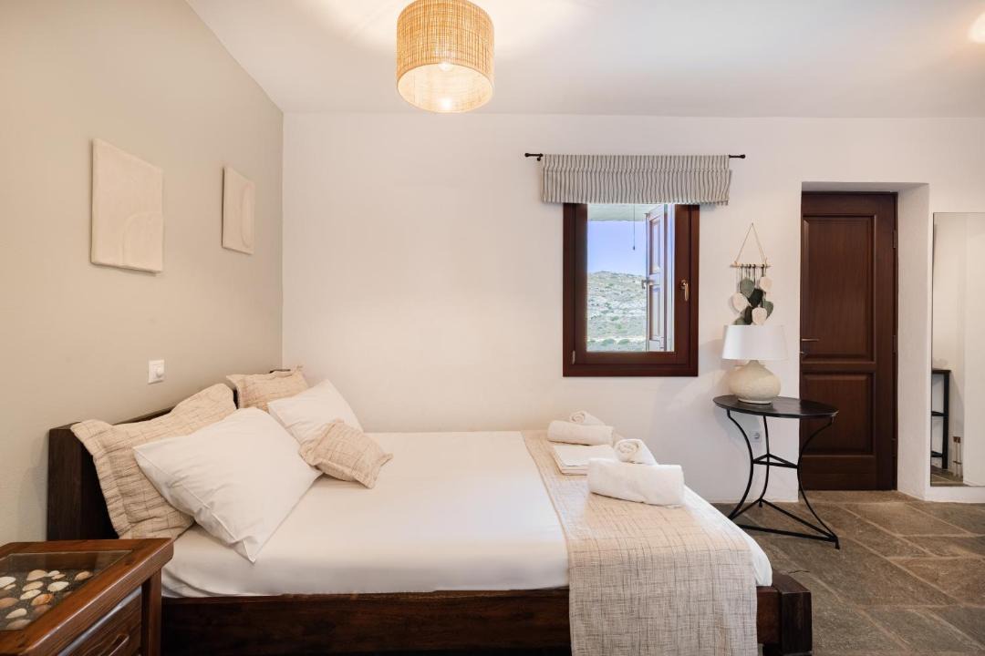 Photo of Bedroom in Kea