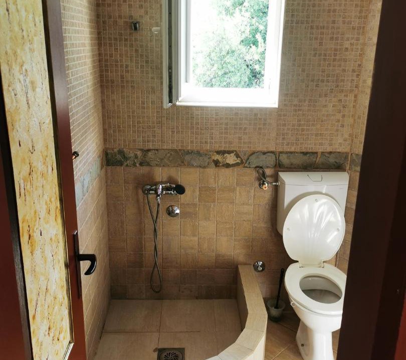 Photo of Bathroom in Sutomore