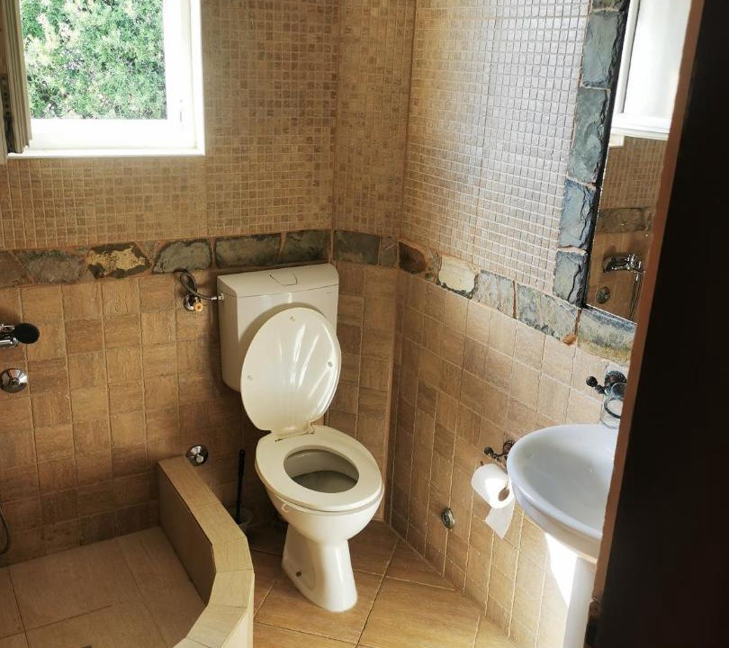 Photo of Bathroom in Sutomore