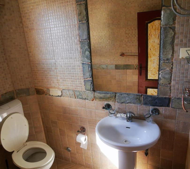 Photo of Bathroom in Sutomore