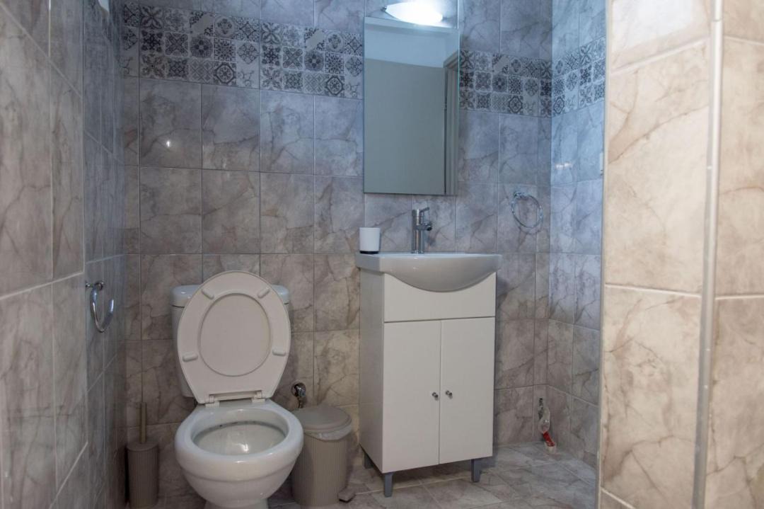 Photo of Bathroom in Rododafni