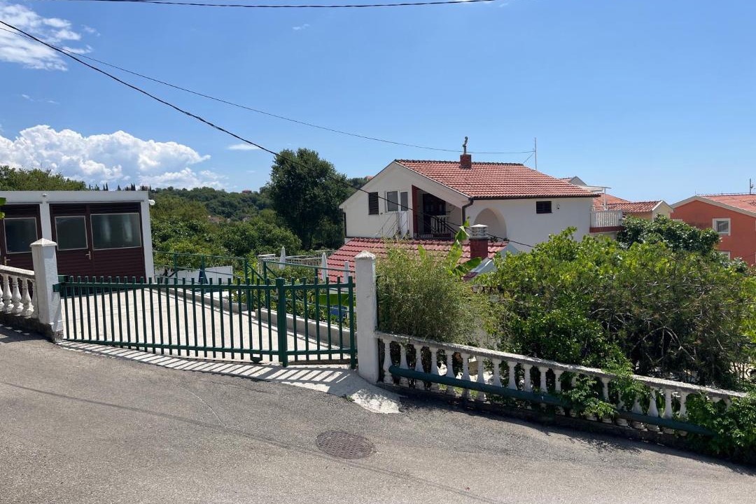Photo of Others in Topla