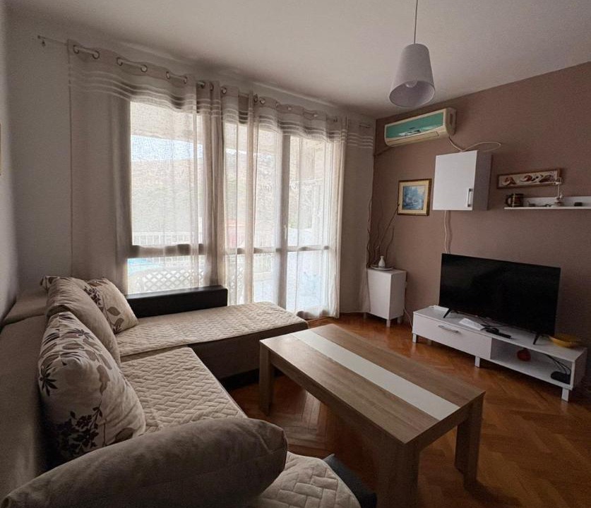 Photo of Livingroom in Sutomore