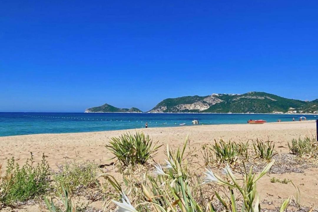 Photo of Others in Afionas