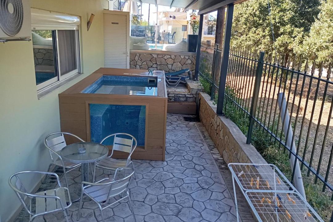 Photo of Patio Balcony in Paralia Vergas