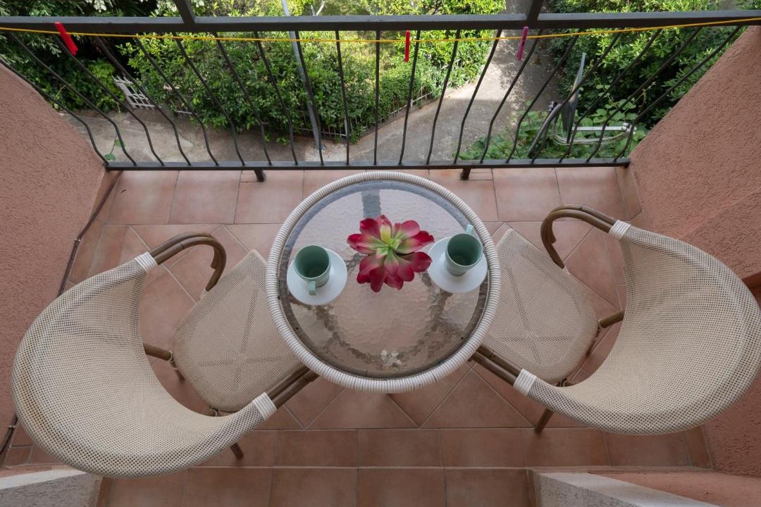 Photo of Patio Balcony in Babin do