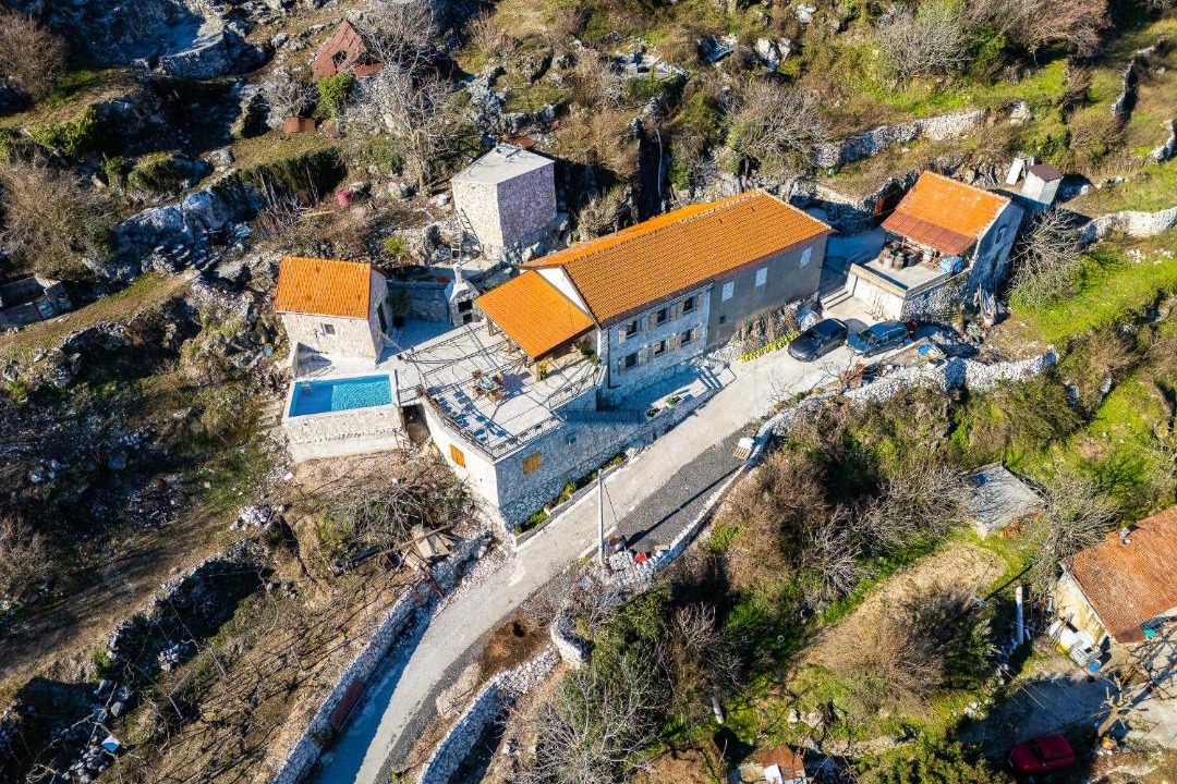 Photo of Buildings in Donje Polje