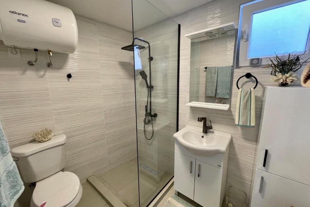 Photo of Bathroom in Zgrade