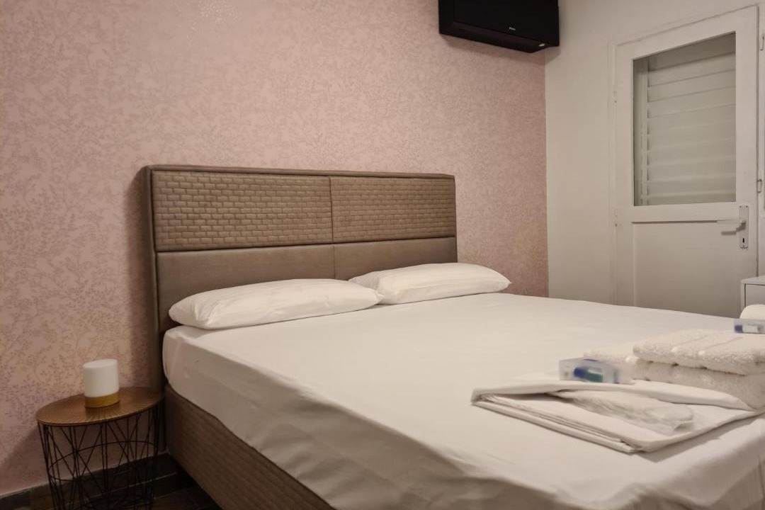 Photo of Bedroom in Sutomore