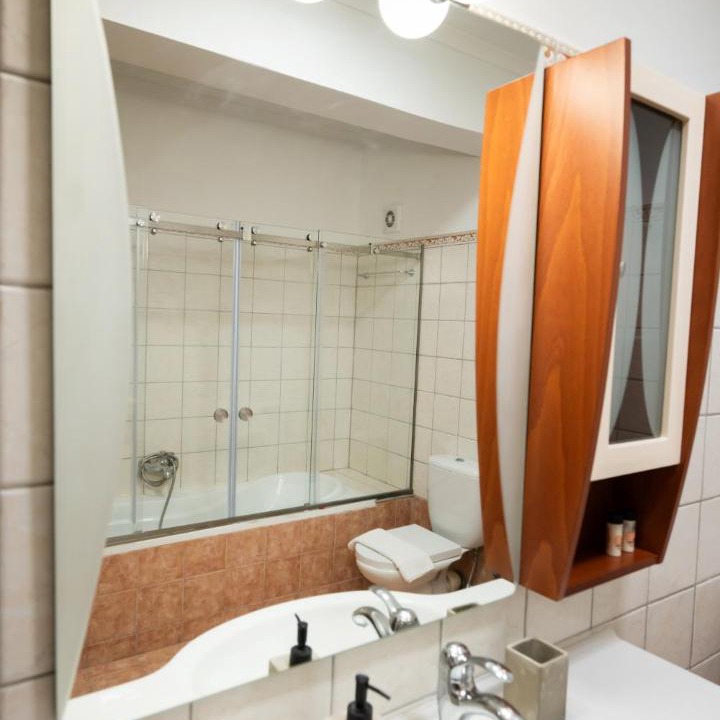 Photo of Bathroom in Apolpaina