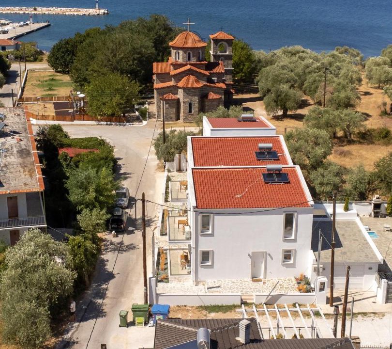 Photo of Others in Skala Rachoniou