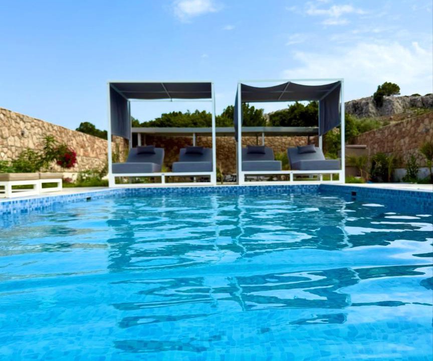 Photo of Others in Pefkos