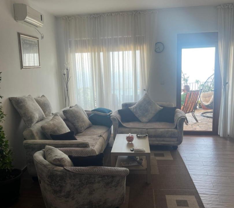 Photo of Livingroom in Lapcici