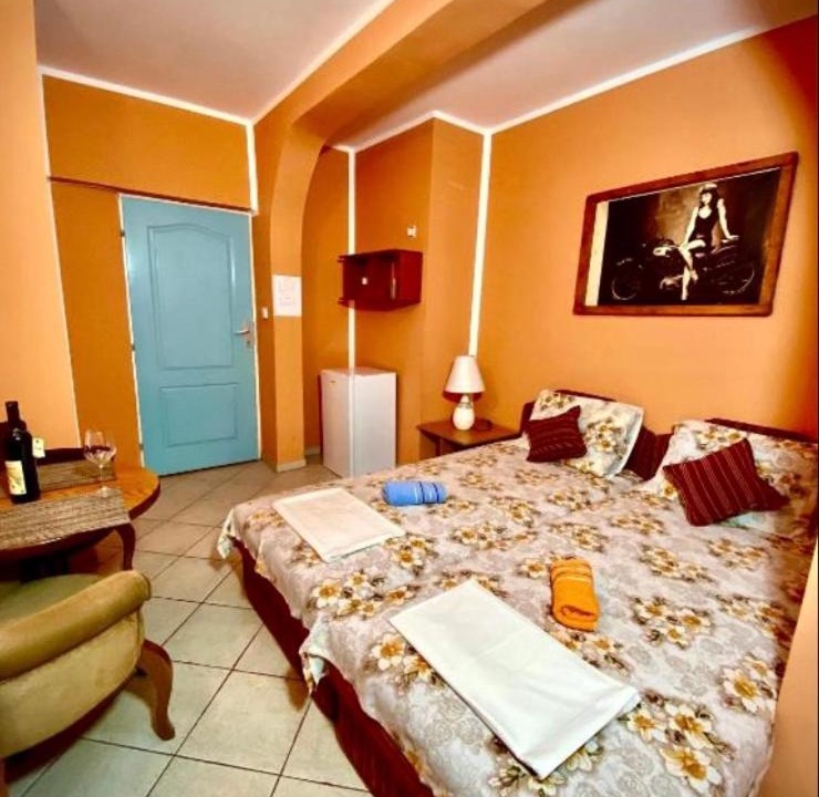 Photo of Others in Denovici