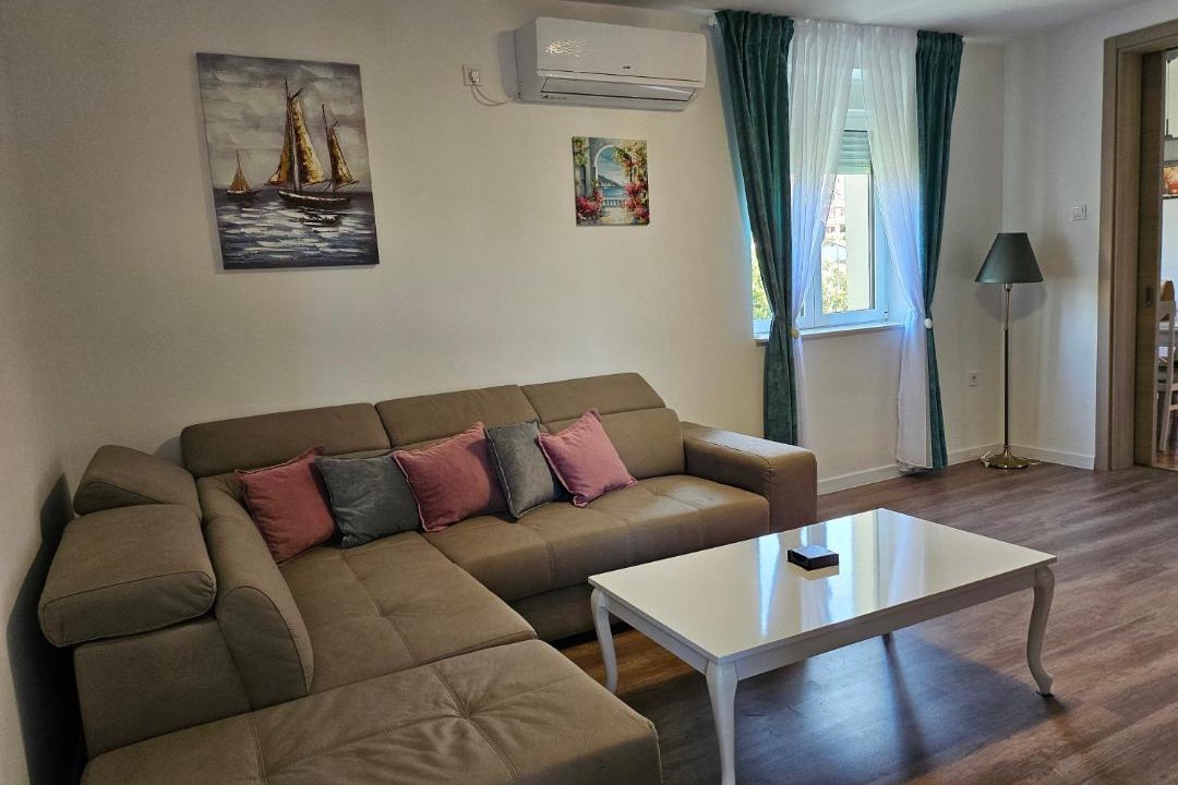 Photo of Livingroom in Topla
