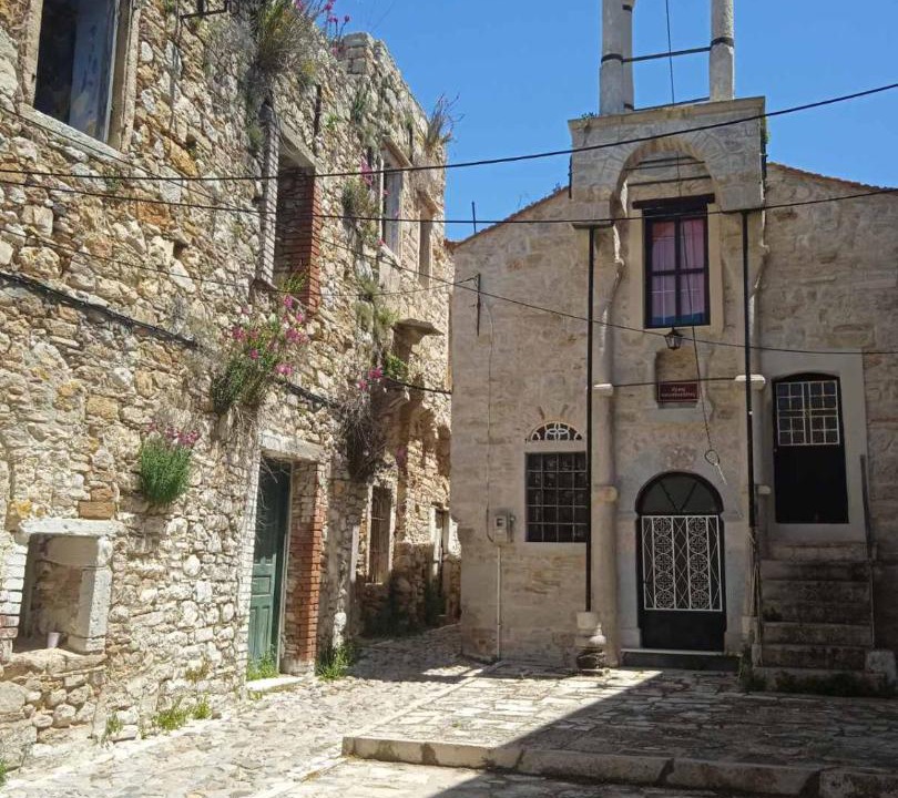 Photo of Buildings in Kalamoti