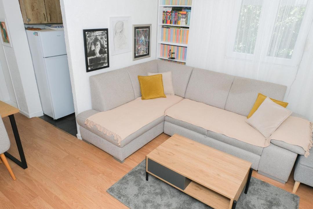 Photo of Livingroom in Podmaine