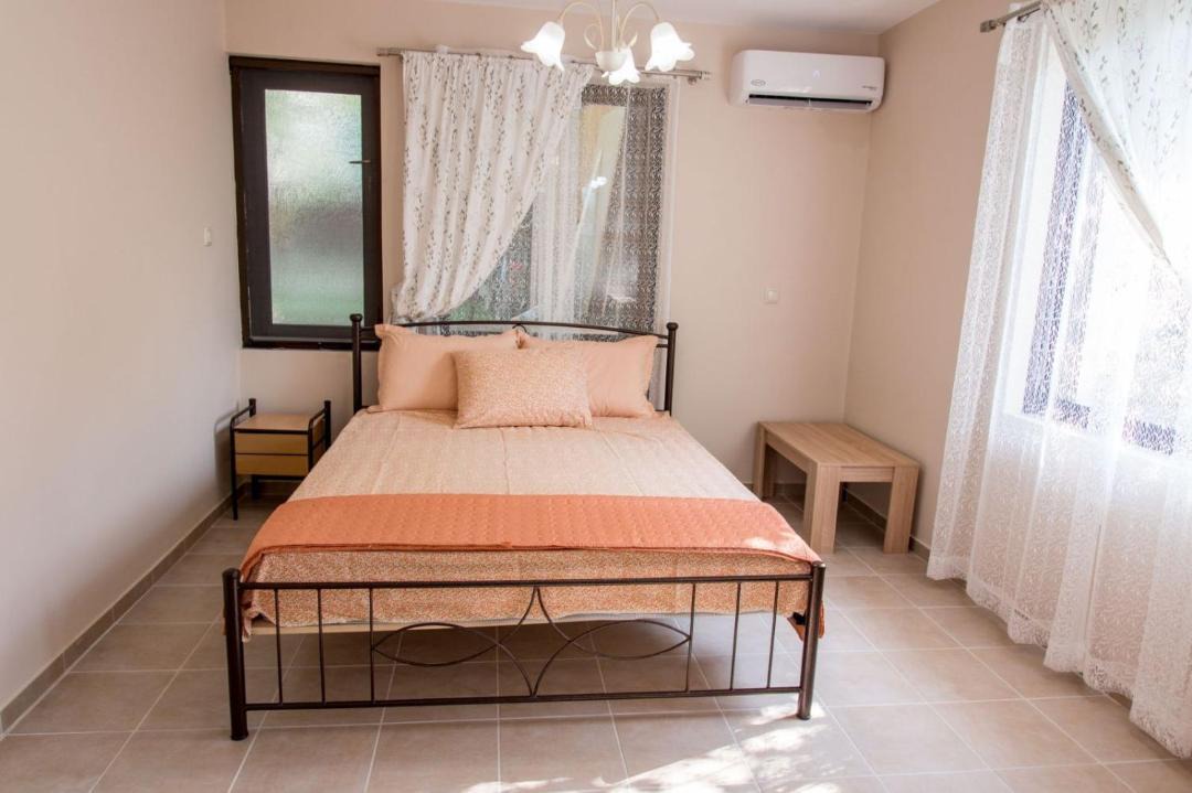 Photo of Bedroom in Rododafni