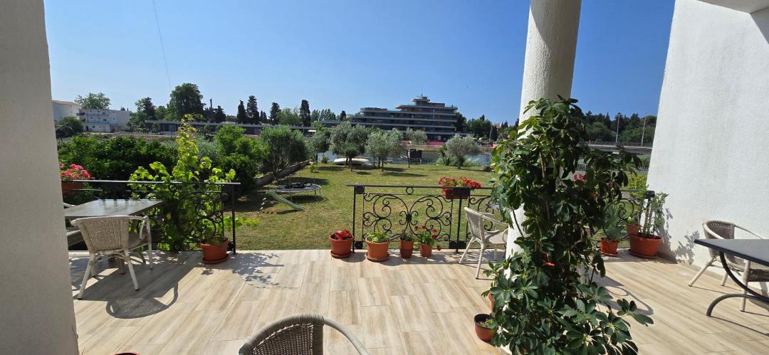 Photo of Patio Balcony in Gjerana