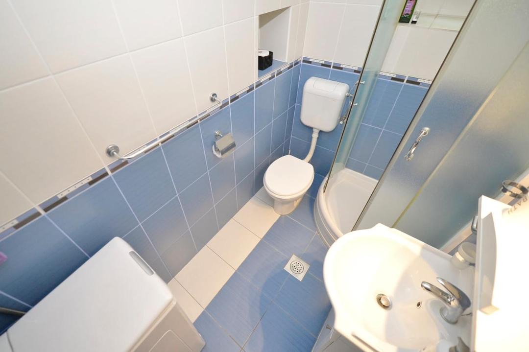 Photo of Bathroom in Orahovac