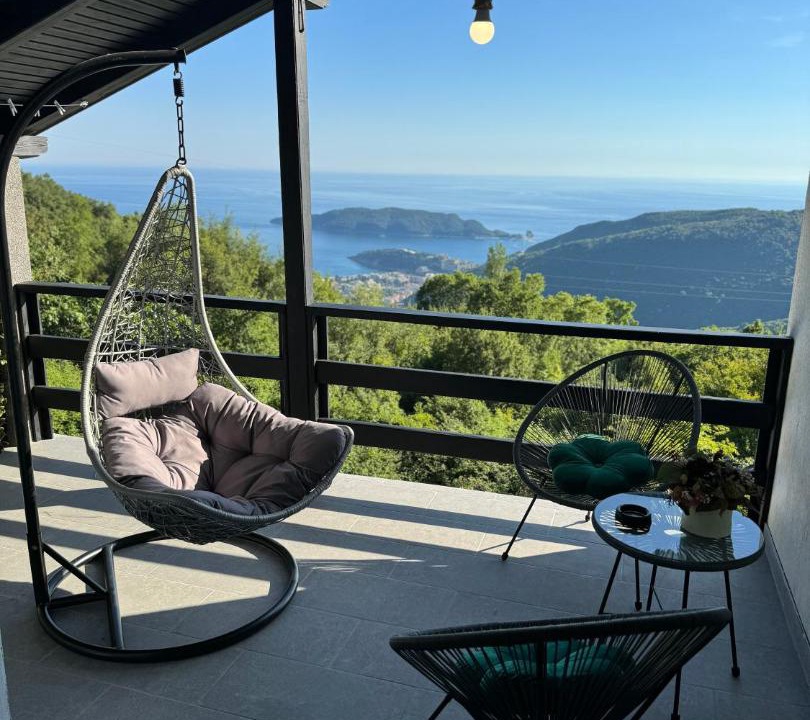 Photo of Patio Balcony in Lapcici