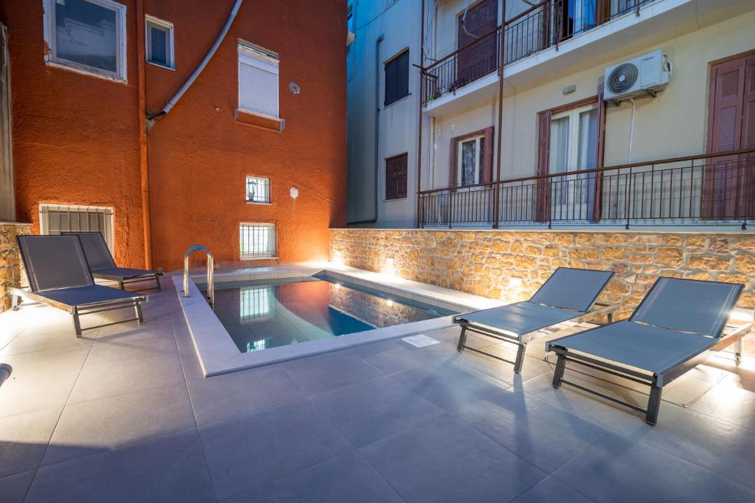 Photo of Patio Balcony in Chios Town