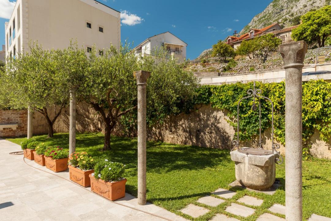 Photo of Others in Kotor