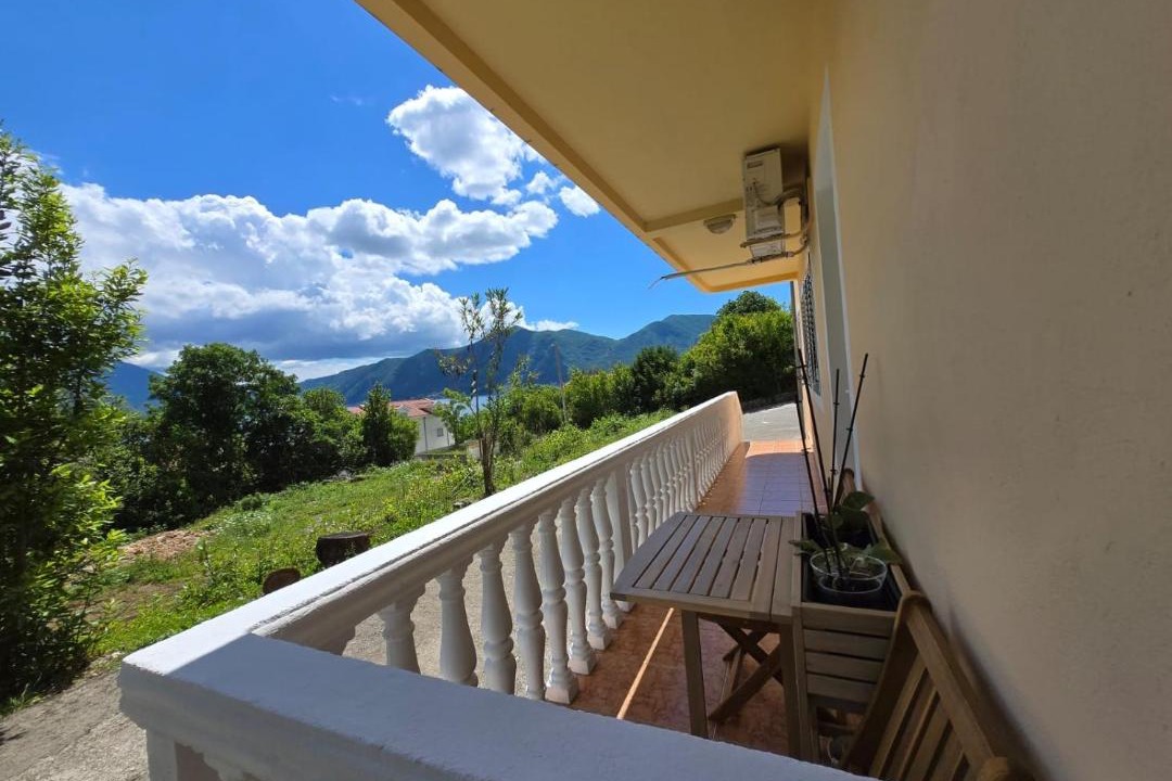 Photo of Patio Balcony in Orahovac