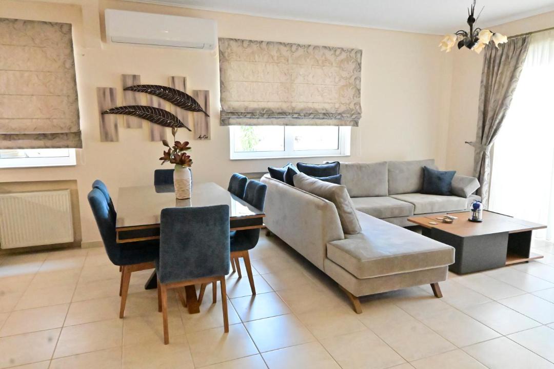 Photo of Livingroom in Sparta