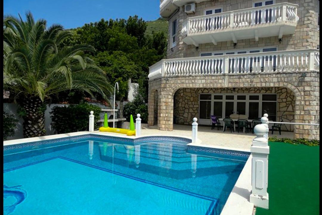 Photo of Others in Petrovac