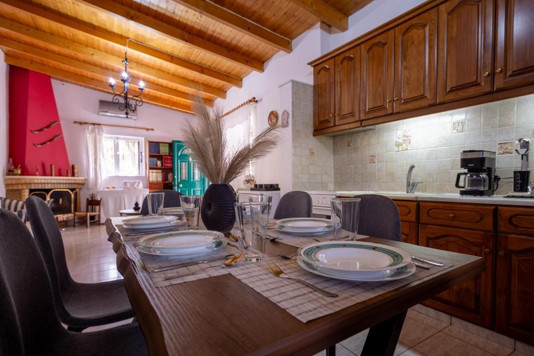 Photo of Kitchen in Alonia