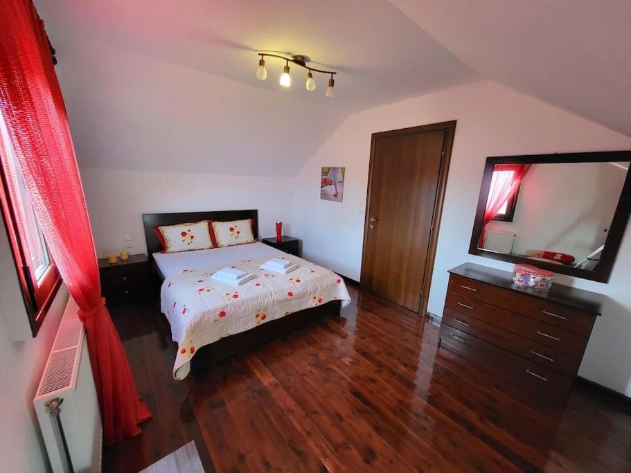 Photo of Bedroom in Pyli