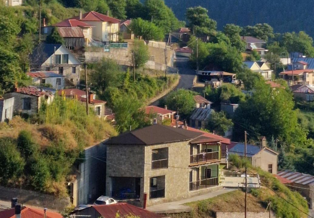 Photo of Buildings in Karpenisi