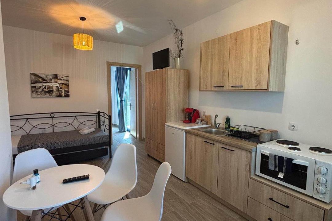 Photo of Kitchen in Paralia Agias Fotinis