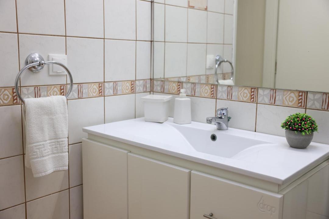 Photo of Bathroom in Almiros
