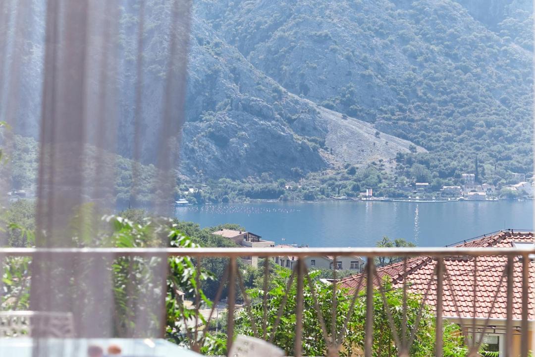 Photo of Patio Balcony in Orahovac