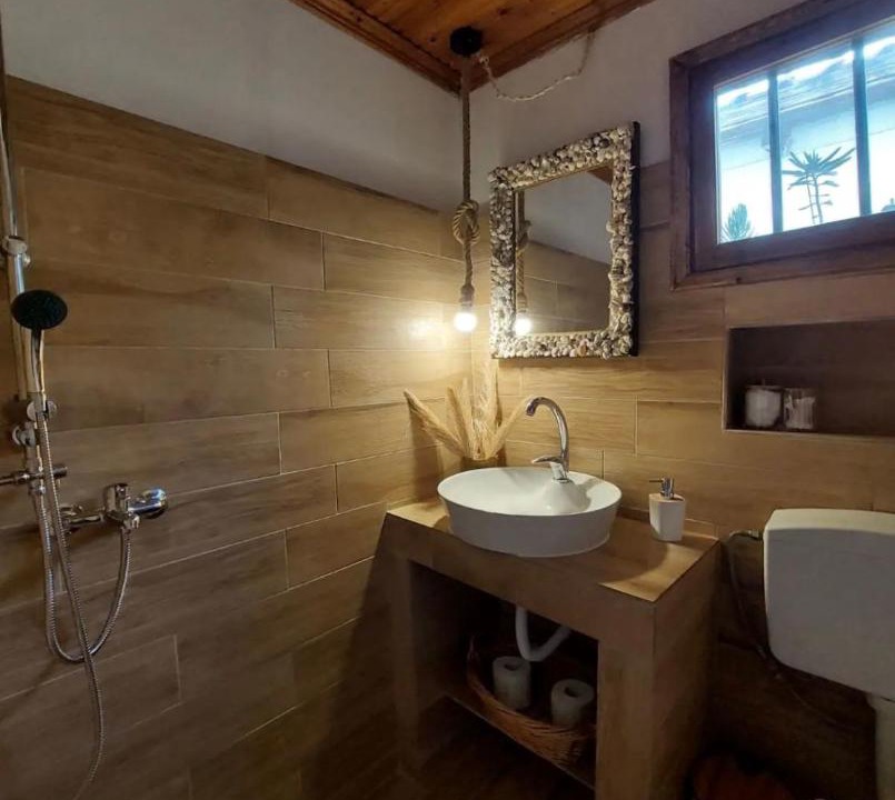 Photo of Bathroom in Nea Iraklia