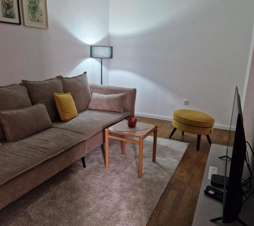 Photo of Livingroom in Downtown
