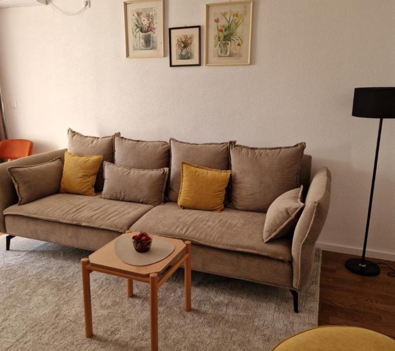 Photo of Livingroom in Downtown