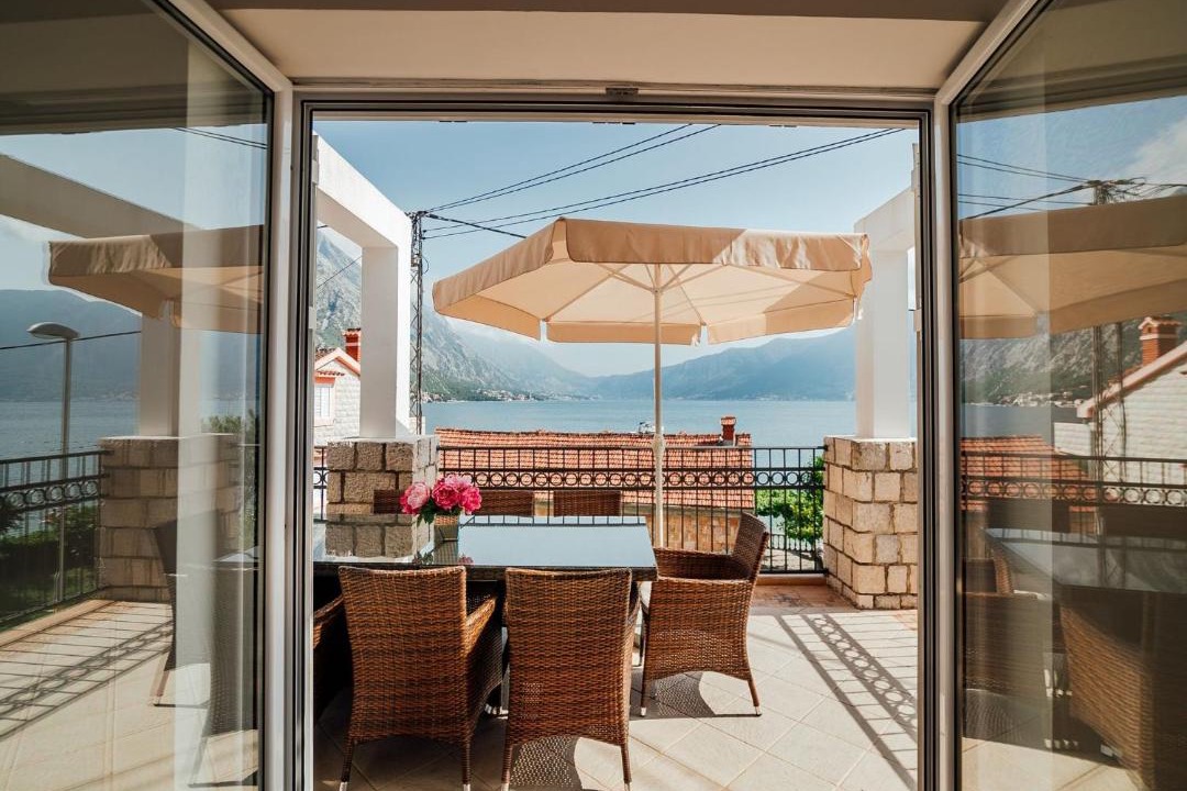 Photo of Patio Balcony in Orahovac